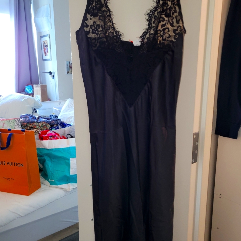 Net! Small nightie.